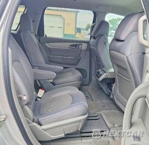 Zdjęcie 10 z 12 samochodu: 2017 CHEVROLET TRAVERSE LT VIN:1GNKVHKD9HJ204625 - miniatura