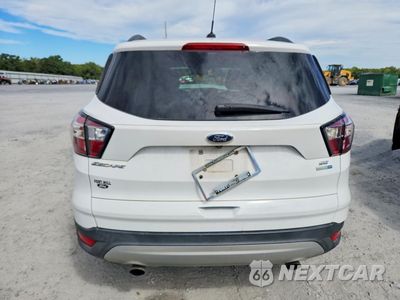 Zdjęcie 6 z 13 samochodu: 2018 FORD ESCAPE SE VIN:1FMCU9GD5JUB26956 - miniatura