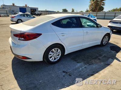 Trzecie zdjęcie samochodu z tyłu: 2019 HYUNDAI ELANTRA SE VIN:5NPD74LF6KH455834 - miniatura