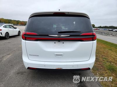 Zdjęcie 6 z 13 samochodu: 2026 CHRYSLER PACIFICA SELECT VIN:2C4RC1BG0TR272749 - miniatura
