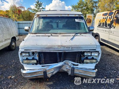 Piąte zdjęcie samochodu w środku: 1992 CHEVROLET SUBURBAN VIN:2GBEG25KXN4121687 - miniatura