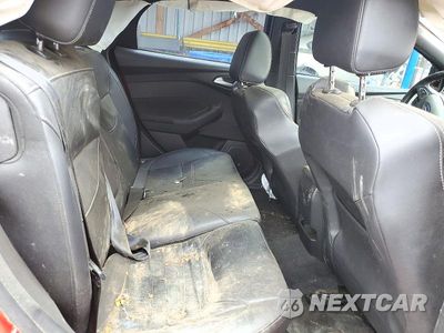 Zdjęcie 10 z 12 samochodu: 2017 FORD FOCUS ST VIN:1FADP3L94HL229855 - miniatura