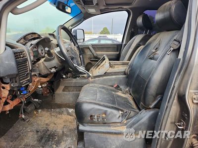 Zdjęcie 7 z 13 samochodu: 2011 NISSAN TITAN SV VIN:1N6AA0ECXBN317596 - miniatura