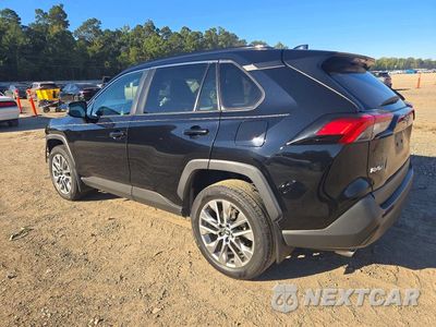 Drugie zdjęcie samochodu z przodu: 2023 TOYOTA RAV4 XLE PREMIUM VIN:2T3C1RFV8PW249623 - miniatura