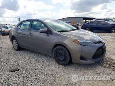 Czwarte zdjęcie samochodu z boku: 2019 TOYOTA COROLLA LE VIN:2T1BURHE9KC164812 - miniatura