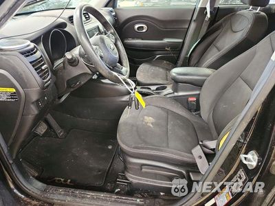 Zdjęcie 7 z 13 samochodu: 2016 KIA SOUL BASE VIN:KNDJN2A25G7355717 - miniatura