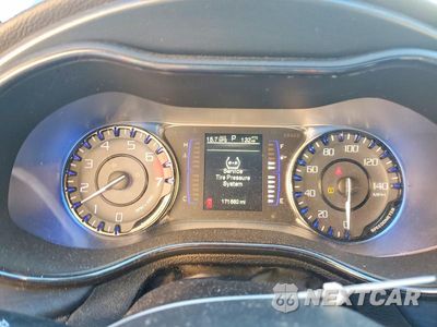 Zdjęcie 9 z 12 samochodu: 2015 CHRYSLER 200 S VIN:1C3CCCBB8FN537994 - miniatura