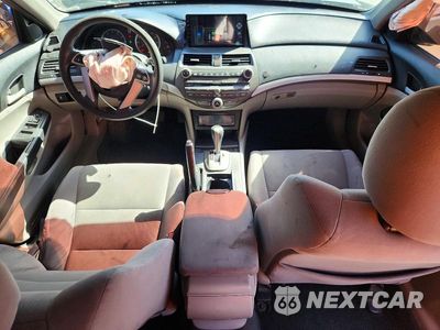 Zdjęcie 8 z 13 samochodu: 2012 HONDA ACCORD LX VIN:1HGCP2F34CA134242 - miniatura