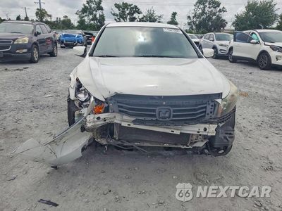 Piąte zdjęcie samochodu w środku: 2010 HONDA ACCORD LXP VIN:1HGCP2F49AA134467 - miniatura