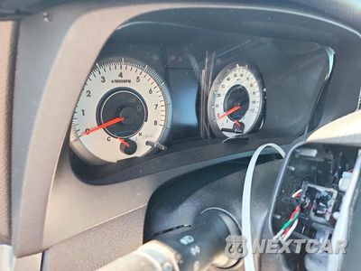 Zdjęcie 9 z 12 samochodu: 2016 TOYOTA SIENNA SE VIN:5TDXK3DC5GS716432 - miniatura