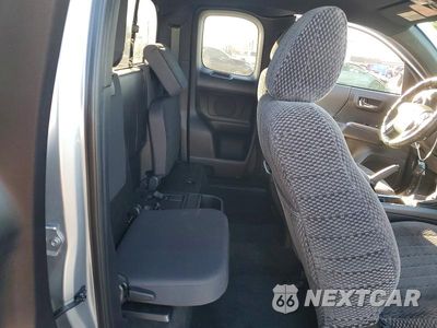 Zdjęcie 10 z 13 samochodu: 2018 TOYOTA TACOMA TRD OFF-ROAD VIN:5TFSZ5AN0JX164752 - miniatura