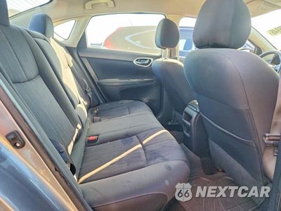 Zdjęcie 10 z 12 samochodu: 2017 NISSAN SENTRA SV VIN:3N1AB7AP9HY246746 - miniatura