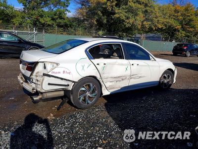 Trzecie zdjęcie samochodu z tyłu: 2017 HONDA ACCORD LX VIN:1HGCR2F35HA149379 - miniatura
