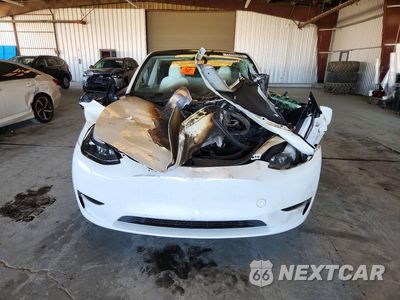 Piąte zdjęcie samochodu w środku: 2023 TESLA MODEL Y VIN:7SAYGDEF6PF877674 - miniatura