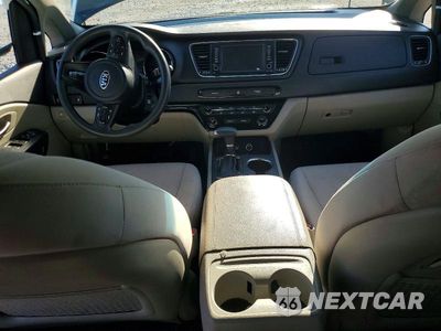Zdjęcie 8 z 13 samochodu: 2020 KIA SEDONA LX VIN:KNDMB5C18L6594027 - miniatura