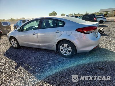 Drugie zdjęcie samochodu z przodu: 2017 KIA FORTE LX VIN:3KPFK4A72HE045404 - miniatura