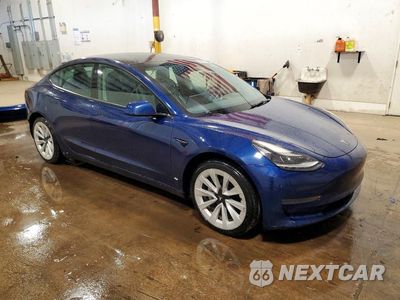Czwarte zdjęcie samochodu z boku: 2022 TESLA MODEL 3 VIN:5YJ3E1EA3NF189645 - miniatura