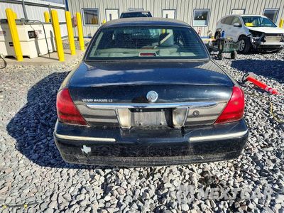 Zdjęcie 6 z 12 samochodu: 2010 MERCURY GRAND MARQUIS LS VIN:2MEBM7FV6AX621737 - miniatura
