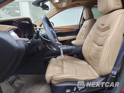 Zdjęcie 7 z 13 samochodu: 2017 CADILLAC XT5 PLATINUM VIN:1GYKNFRS9HZ323076 - miniatura