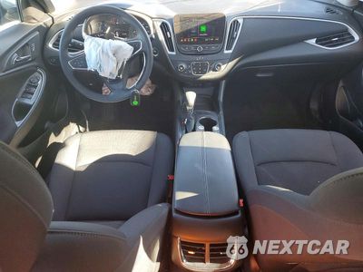 Zdjęcie 8 z 12 samochodu: 2025 CHEVROLET MALIBU LT VIN:1G1ZD5ST0SF145449 - miniatura