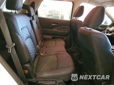 Zdjęcie 11 z 13 samochodu: 2022 NISSAN PATHFINDER SV VIN:5N1DR3BC2NC230611 - miniatura