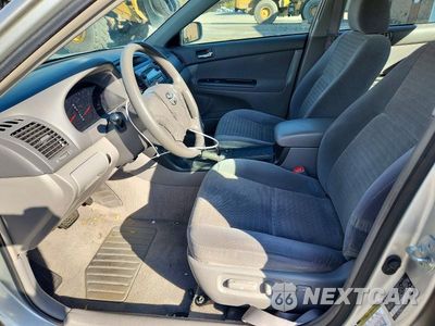 Zdjęcie 7 z 12 samochodu: 2006 TOYOTA CAMRY LE VIN:4T1BE32K36U128689 - miniatura