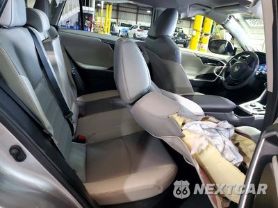 Zdjęcie 10 z 12 samochodu: 2024 TOYOTA RAV4 LE AWD VIN:JTMD6RFV9RD127875 - miniatura