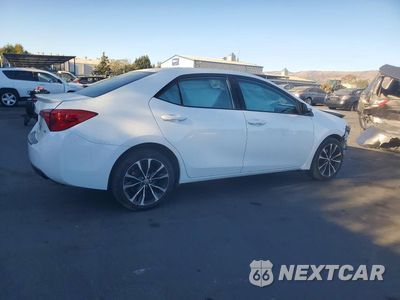 Trzecie zdjęcie samochodu z tyłu: 2019 TOYOTA COROLLA SE VIN:2T1BURHE8KC134751 - miniatura