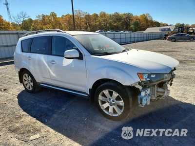 Czwarte zdjęcie samochodu z boku: 2011 MITSUBISHI OUTLANDER SE VIN:JA4JT3AW3BU009099 - miniatura