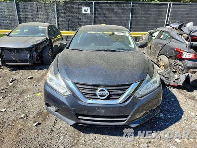 Piąte zdjęcie samochodu w środku: 2017 NISSAN ALTIMA 2.5 SV VIN:1N4AL3AP2HC235251 - miniatura