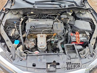 Zdjęcie 11 z 12 samochodu: 2016 HONDA ACCORD LX VIN:1HGCR2F36GA235508 - miniatura