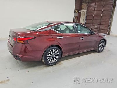Trzecie zdjęcie samochodu z tyłu: 2023 NISSAN ALTIMA SV VIN:1N4BL4DV0PN357842 - miniatura