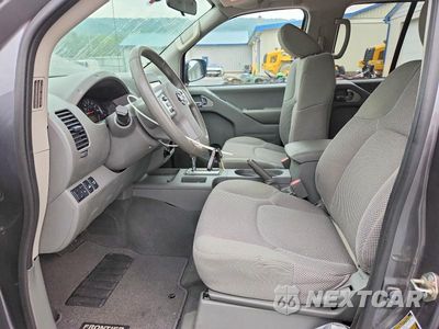 Zdjęcie 7 z 12 samochodu: 2019 NISSAN FRONTIER SV VIN:1N6AD0EV7KN789702 - miniatura