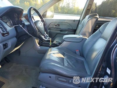Zdjęcie 7 z 13 samochodu: 2004 HONDA PILOT EXL VIN:2HKYF18754H568858 - miniatura