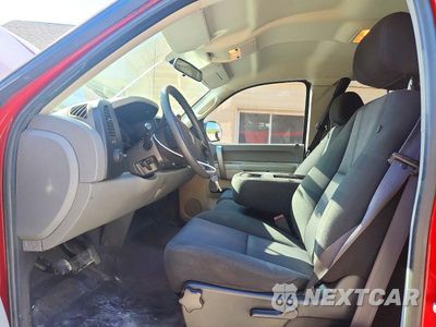 Zdjęcie 7 z 12 samochodu: 2011 GMC SIERRA C1500 VIN:1GTR1TEX0BZ100884 - miniatura