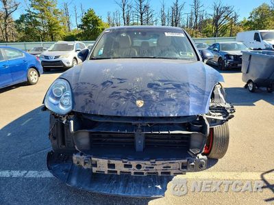 Piąte zdjęcie samochodu w środku: 2016 PORSCHE CAYENNE VIN:WP1AA2A25GLA09507 - miniatura