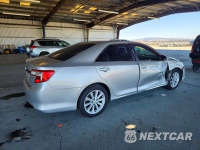 Trzecie zdjęcie samochodu z tyłu: 2013 TOYOTA CAMRY XLE VIN:4T4BF1FK5DR334059 - miniatura