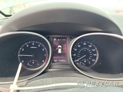 Zdjęcie 9 z 13 samochodu: 2017 HYUNDAI SANTA FE SPORT 2.4L VIN:5NMZU3LB2HH030588 - miniatura