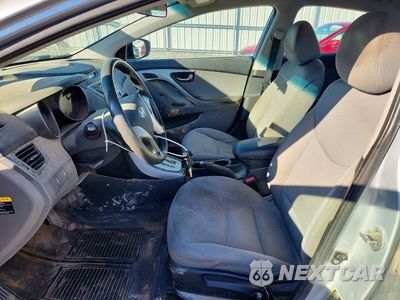 Zdjęcie 7 z 12 samochodu: 2011 HYUNDAI ELANTRA GLS VIN:5NPDH4AE1BH058796 - miniatura