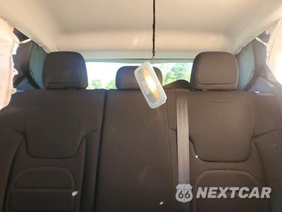 Zdjęcie 10 z 13 samochodu: 2018 JEEP RENEGADE LATITUDE VIN:ZACCJABB7JPJ35547 - miniatura