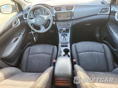 Zdjęcie 8 z 13 samochodu: 2017 NISSAN SENTRA SV VIN:3N1AB7AP6HY328188 - miniatura