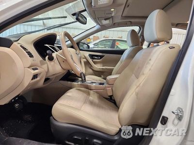Zdjęcie 7 z 12 samochodu: 2017 NISSAN ALTIMA 2.5 SV VIN:1N4AL3AP7HC224276 - miniatura