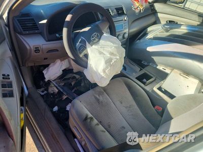 Zdjęcie 8 z 12 samochodu: 2011 TOYOTA CAMRY LE VIN:4T1BF3EK2BU738442 - miniatura