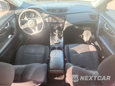 Zdjęcie 8 z 12 samochodu: 2018 NISSAN ROGUE S VIN:5N1AT2MT9JC783956 - miniatura