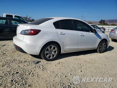 Trzecie zdjęcie samochodu z tyłu: 2011 MAZDA 3 I VIN:JM1BL1UF2B1481077 - miniatura