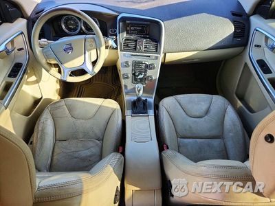 Zdjęcie 8 z 12 samochodu: 2013 VOLVO XC60 3.2 VIN:YV4952DL7D2427756 - miniatura