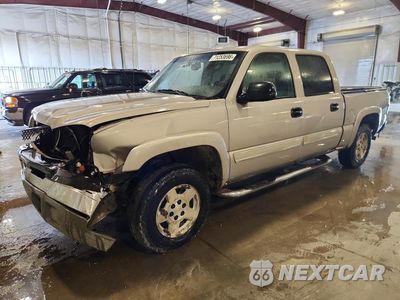 2004 CHEVROLET SILVERADO K1500 2GCEK13TX41421830 - główne zdjęcie licytacji z USA - miniatura