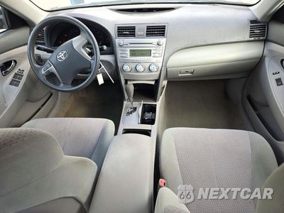 Zdjęcie 8 z 12 samochodu: 2010 TOYOTA CAMRY LE VIN:4T4BF3EK9AR021878 - miniatura