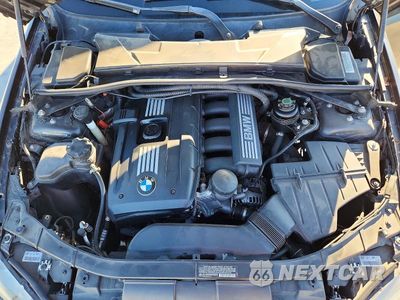 Zdjęcie 11 z 13 samochodu: 2011 BMW 328 XI VIN:WBAPK7C51BA819540 - miniatura