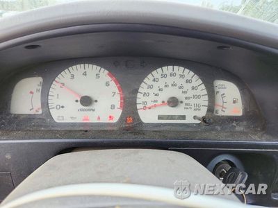 Zdjęcie 9 z 12 samochodu: 2001 TOYOTA TACOMA BASE VIN:5TEVL52N91Z784280 - miniatura